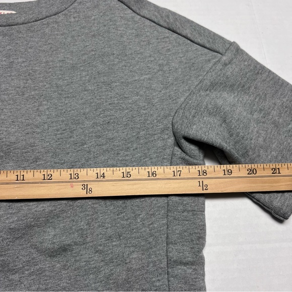 DEMYLEE New York Women's Brooke Short Sleeve Drop Shoulder Sweatshirt In Grey XS - Picture 7 of 9